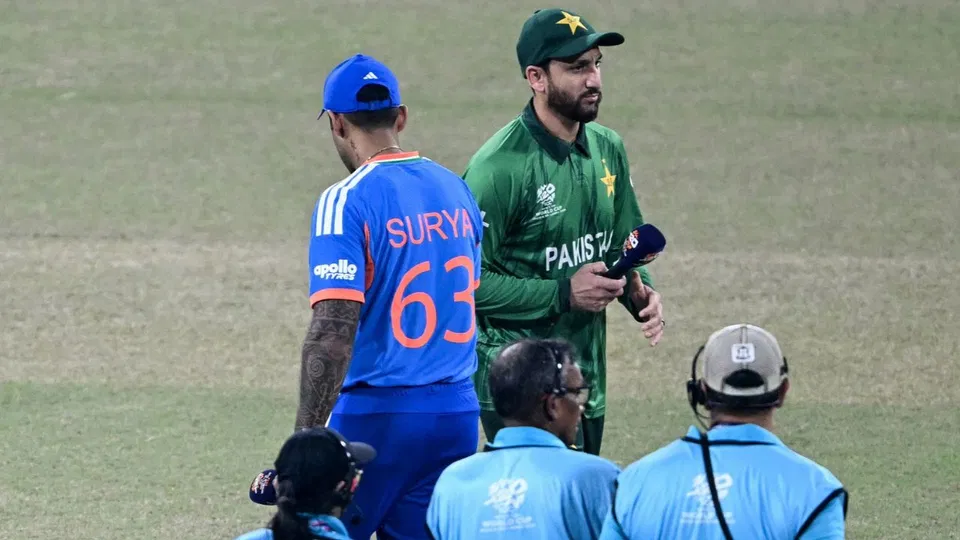 Wasim Akram Blasts Team India Over Handshake Saga; Drops ‘5 Year-Old-Kids’ Remark